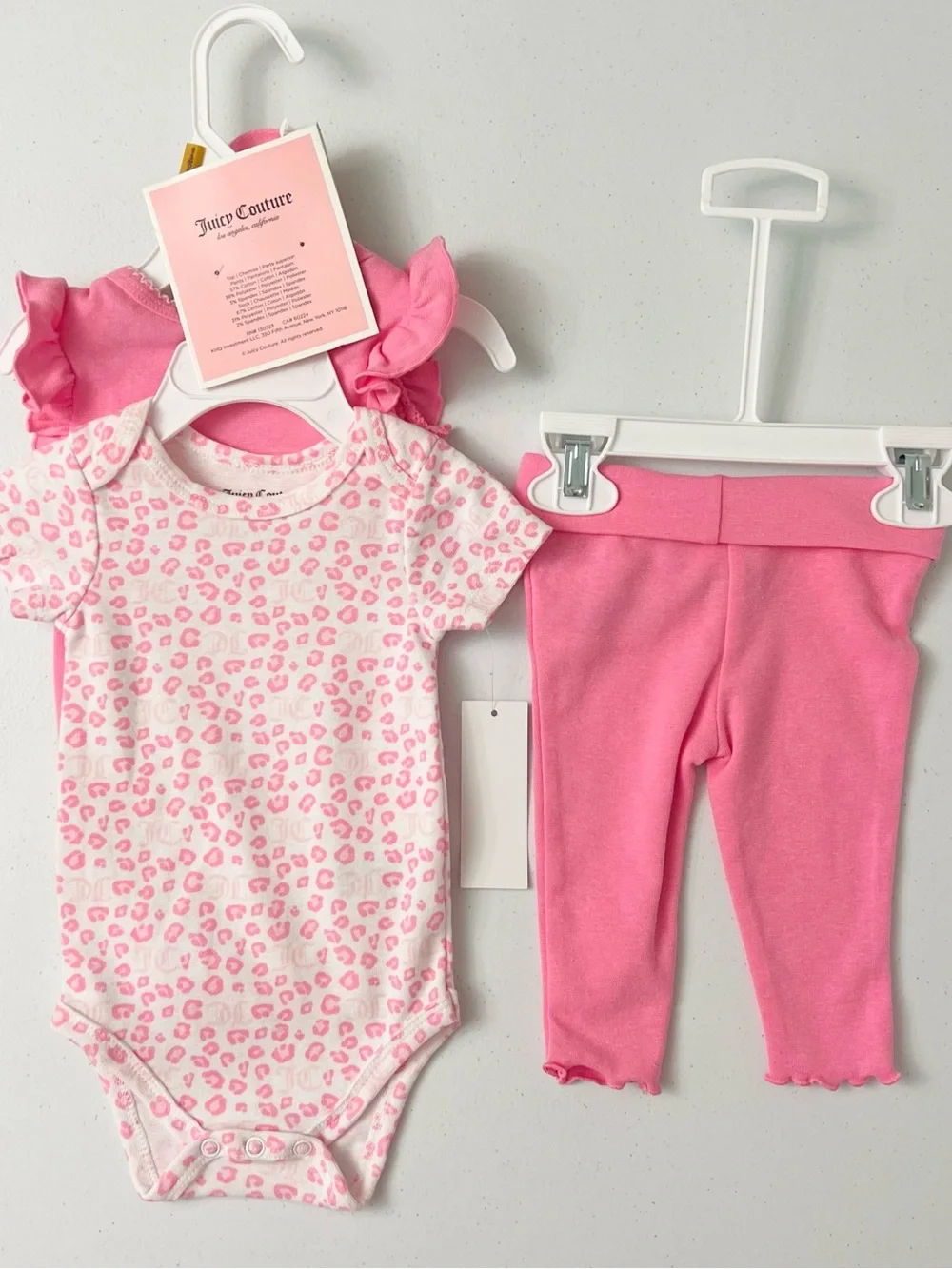 NWT✨Pink Juicy Couture 4-Piece Infant Girl Outfit Set Size 0-3 Months